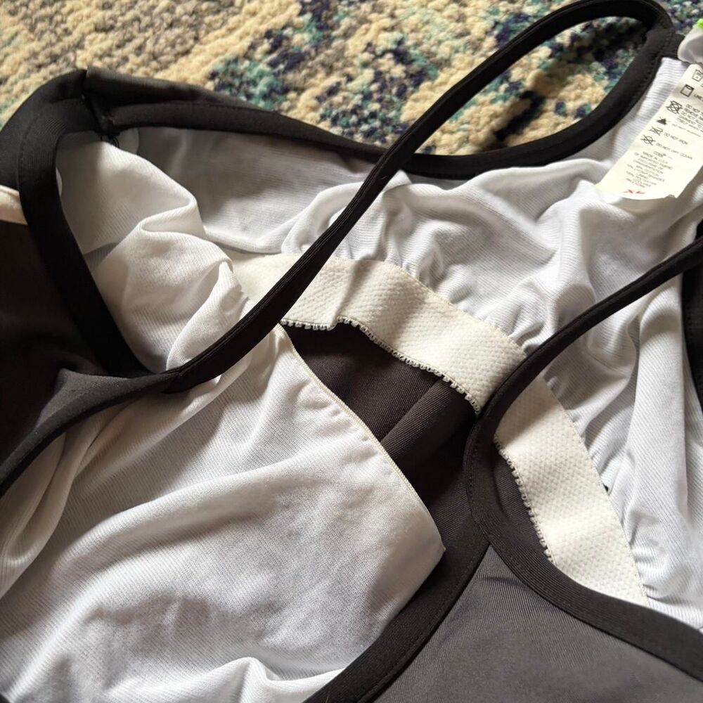 Jockey Women's Grey and Black Vest - Picture 5 of 6